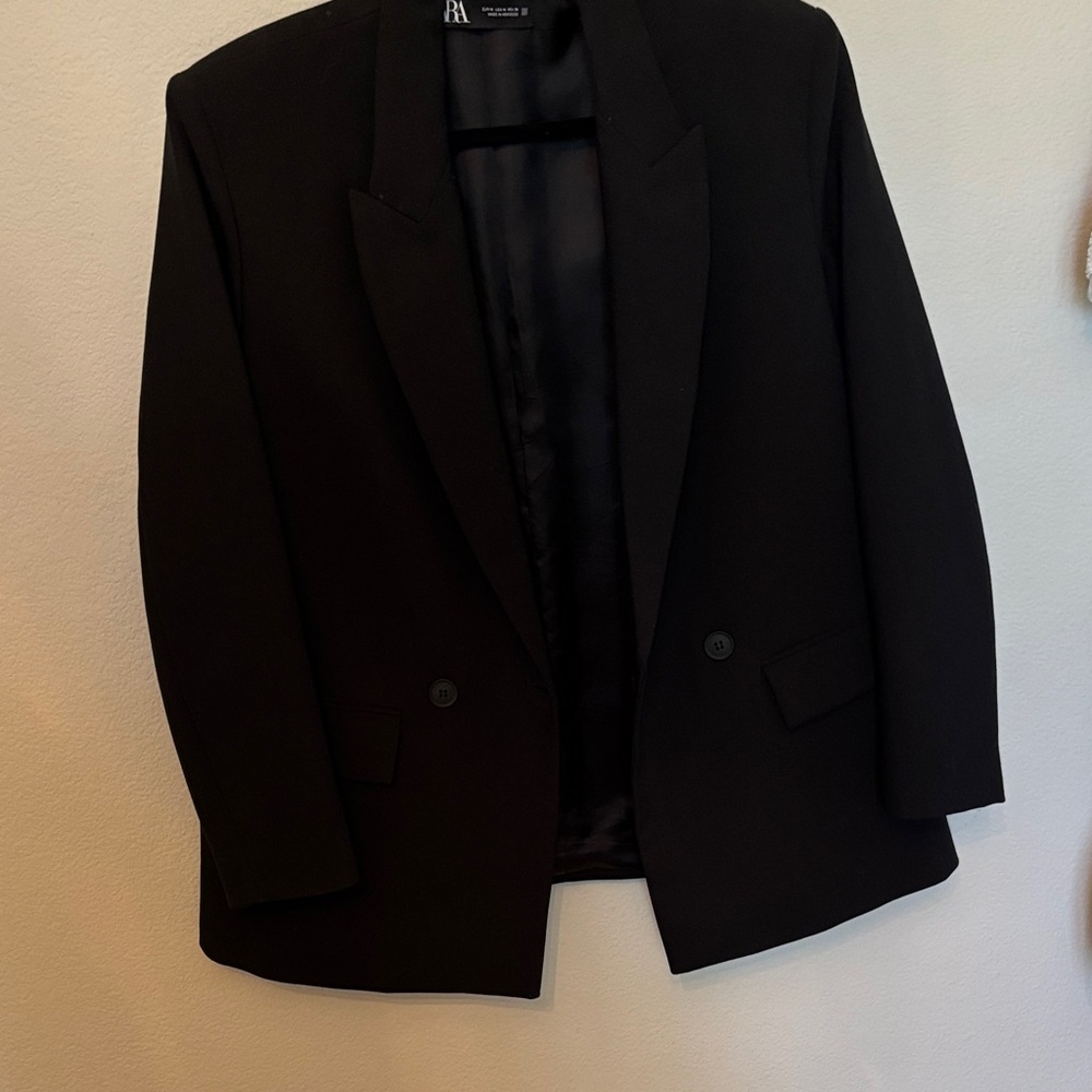 Black Men's Blazer - Brand: Unknown